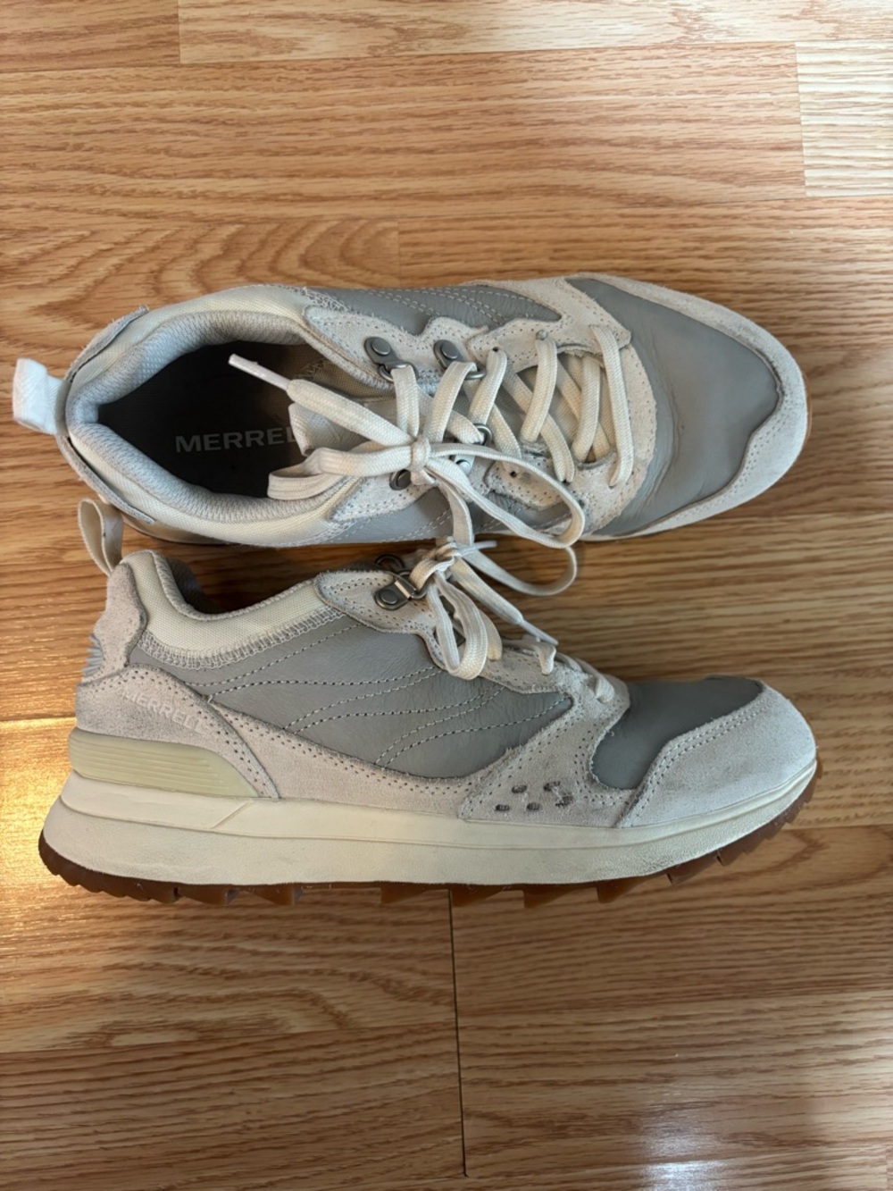 Merrell Women's Alpine 83 Sneaker size 7.5